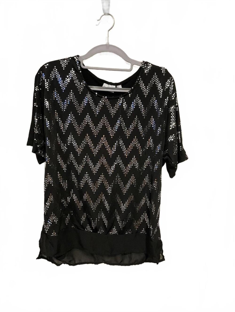 Kim Rogers Short Sleeve Round Neck Blouse With Shinny Sliver Dots Size S